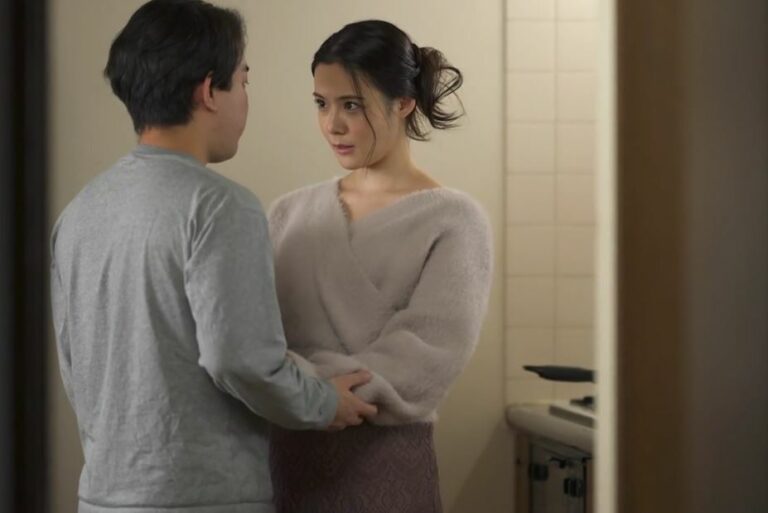 Phim  Sex Chị gái xinh đẹp tìm cậu em trai dạy hôn trước ngày lấy chồng và cái kết