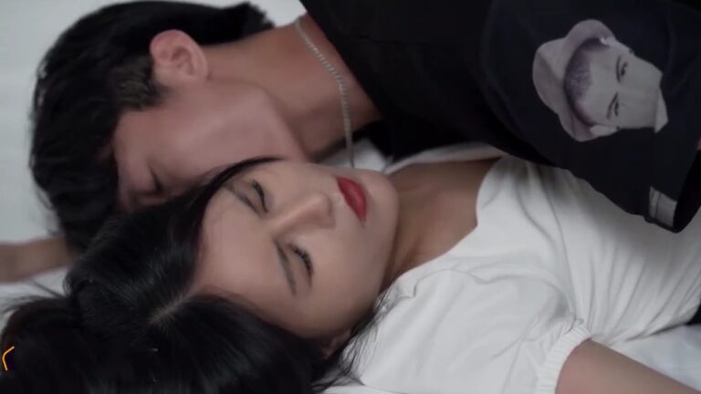 Phim  Sex Cô bạn gái xinh đẹp đi bar và cái kết sung sướng