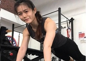 Phim  Sex Em gái bú cu chịch nhau cùng anh trai cục sướng