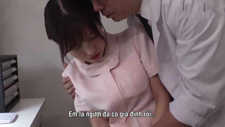 Phim  Sex Nữ y tá vụng trộm cùng tên bác sĩ dâm đãng