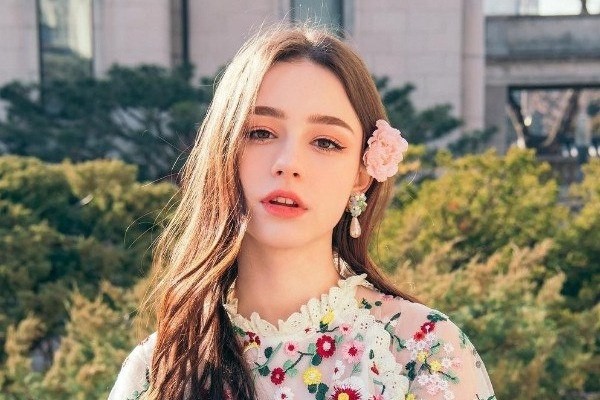 Phim  Sex Phim sex asha Taran người đẹp thật nóng bỏng