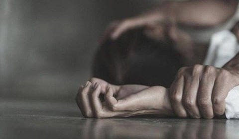 Phim  Sex Trong đêm hấp diêm luôn em gái ngay giữa đường