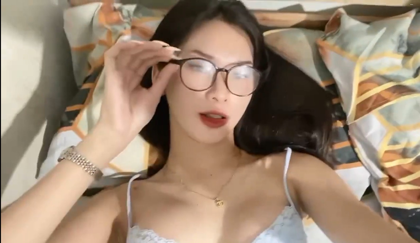 Phim  Sex Xinh xắn vú to nhìn đã thấy thích thú